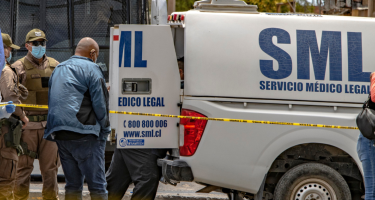 Hallan cadáver de hombre al interior de la ex estación de tren en Ancud