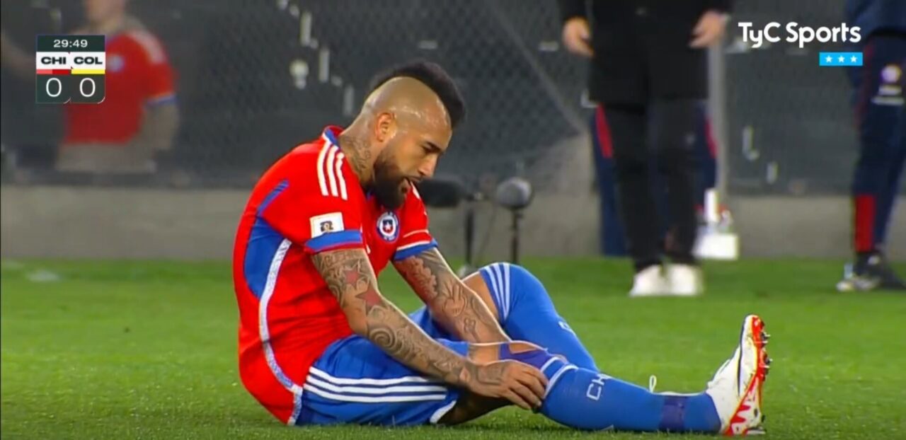 Arturo Vidal y su lesión en el partido ante Colombia.