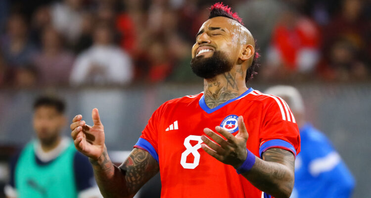 Arturo Vidal La Roja