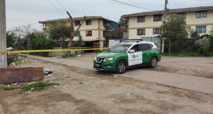 Investigan asesinato en Lo Espejo: hombre fue hallado baleado y con sus manos amarradas