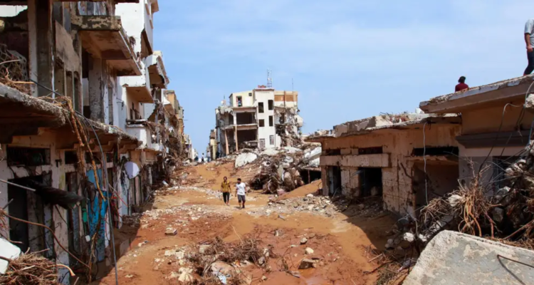 Aumentan a 11.300 los muertos en Libia tras el paso del devastador ciclón Daniel