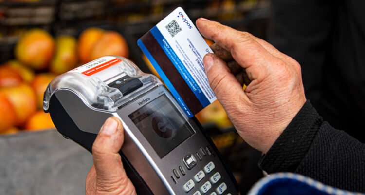 Beca Baes: Gobierno anuncia aumento del saldo para beneficiarios