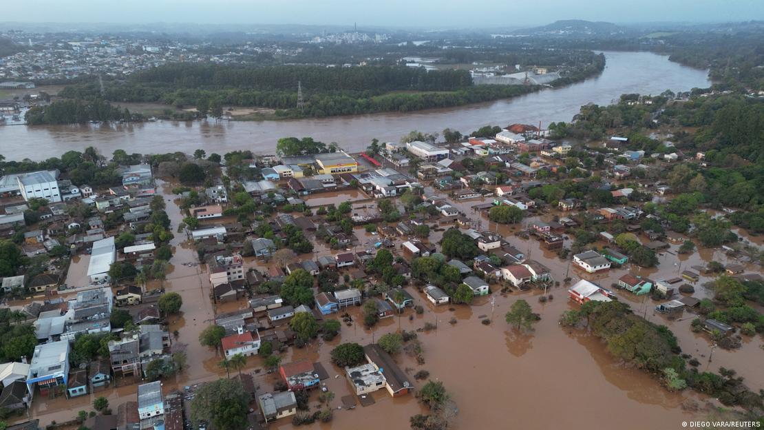 Vista de un área inundada en Lajeado, Río Grande do Sul 