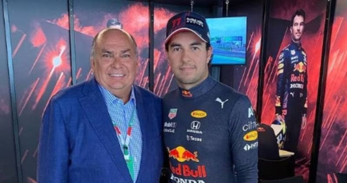 checo-perez-padre-red-bull.jpg