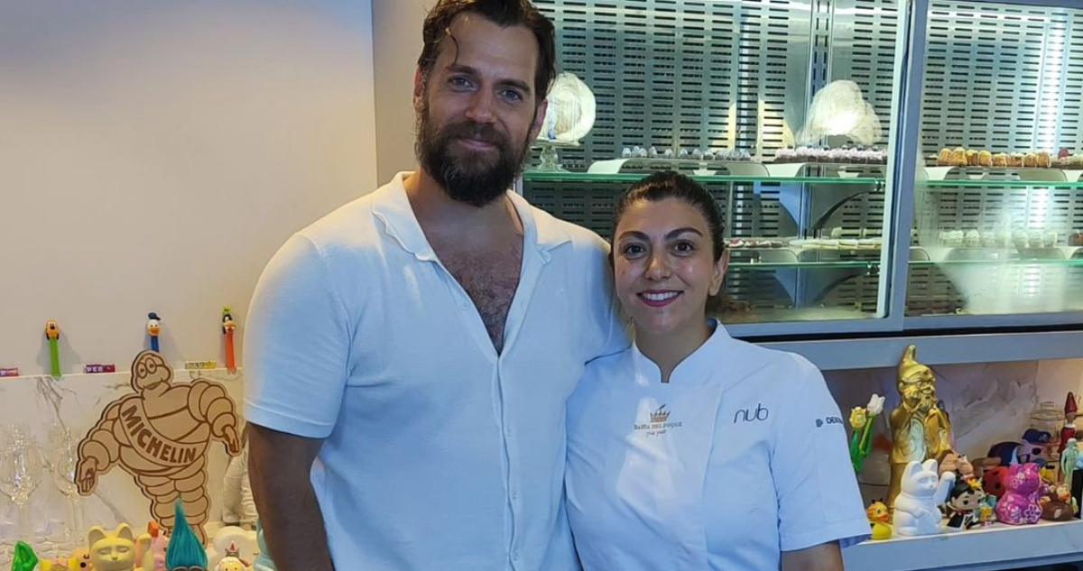 Fernanda Fuentes y Henry Cavill