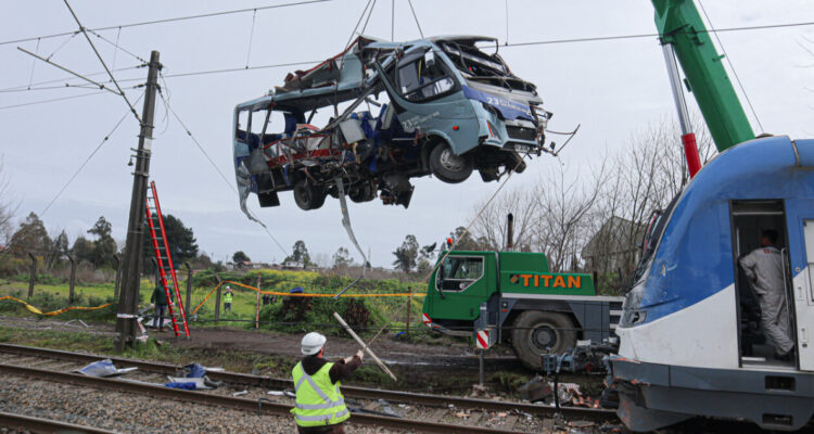 conductor-microbus-biotren-accidente-san-pedro-de-la-paz