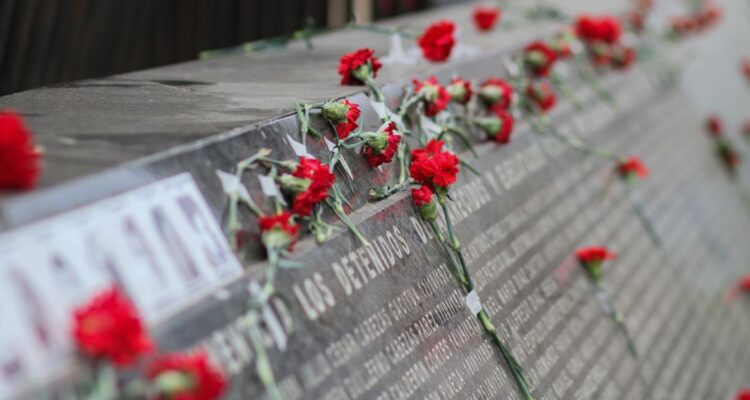 Informe Valech: lo que se sabe del eventual levantamiento de testimonios que tienen 50 años de secreto