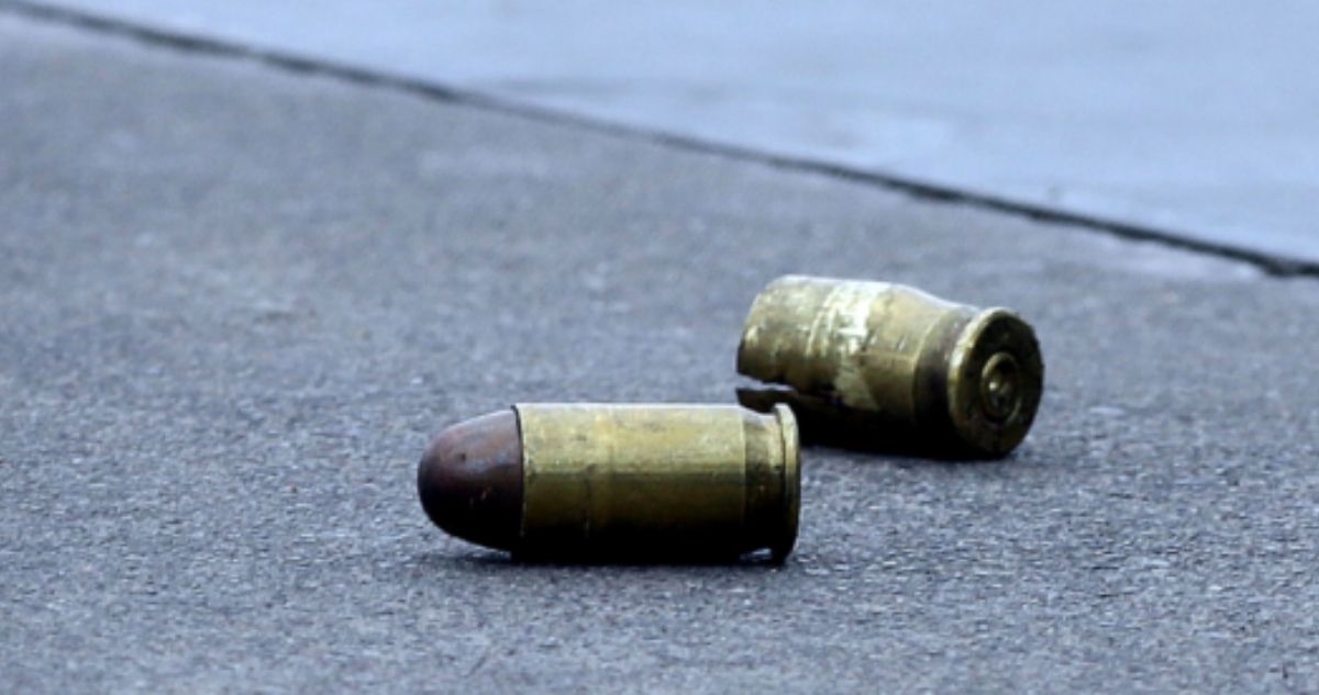 Ingresan a hombre herido a bala al Hospital Carlos Van Buren de Valparaíso