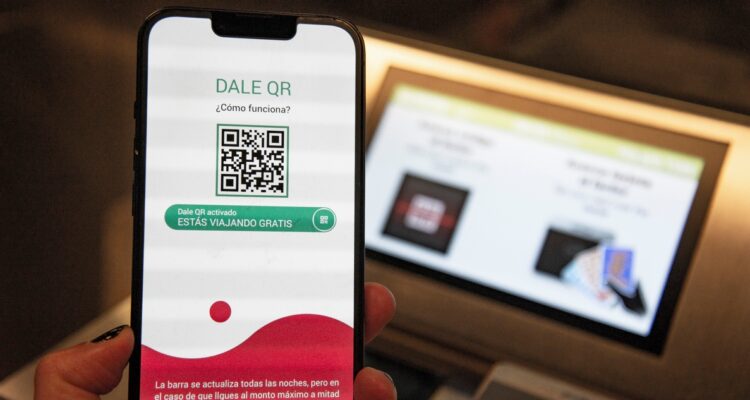 Comenzó Dale QR: la fórmula para tener pasajes gratis en buses RED y el Metro