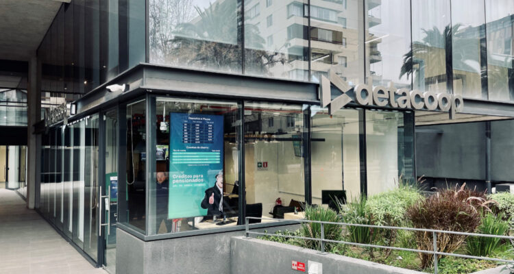 Inauguran nuevo sucursal de Detacoop en Providencia
