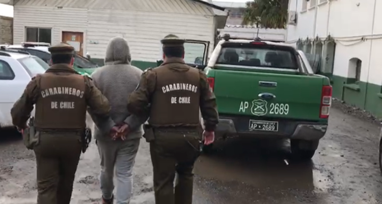 Con armas incautadas detienen a joven delincuente vinculado a hechos de violencia en rutas de Arauco