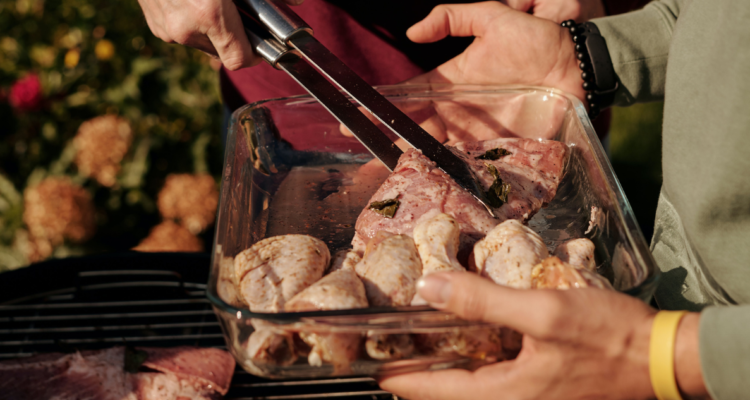 Pipeño, helado y carne: estudio revela cuáles son los productos más vendidos para el 18