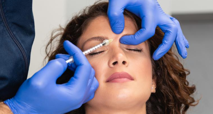 Baby botox: La toxina botulínica popular entre jóvenes que gana miles de adeptos cada año