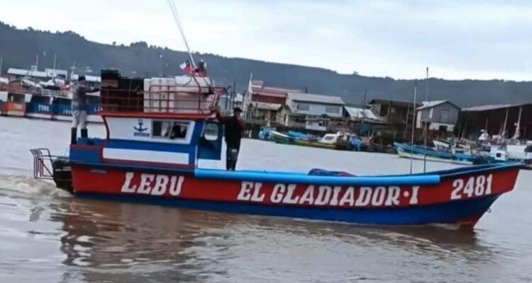 Embarcación extraviada en Lebu