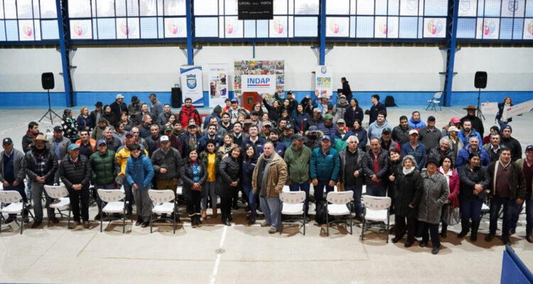 Inicia entrega de bonos a productores agrícolas del Maule afectados por las inundaciones