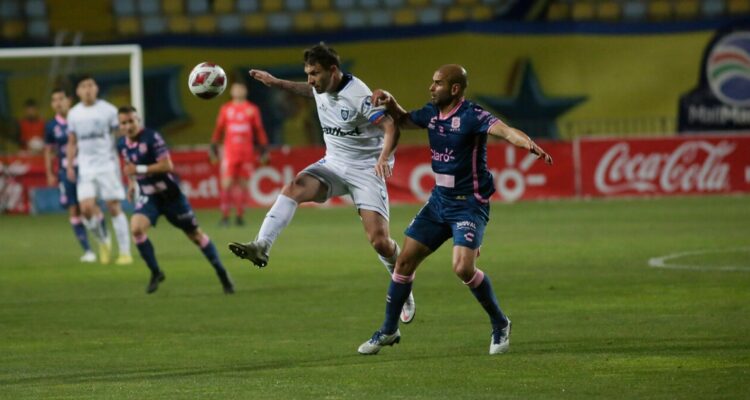 Huachipato venció a Everton por el Campeonato Nacional.