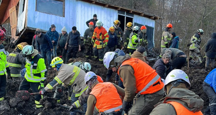 familia desaparecida deslizamiento de tierra