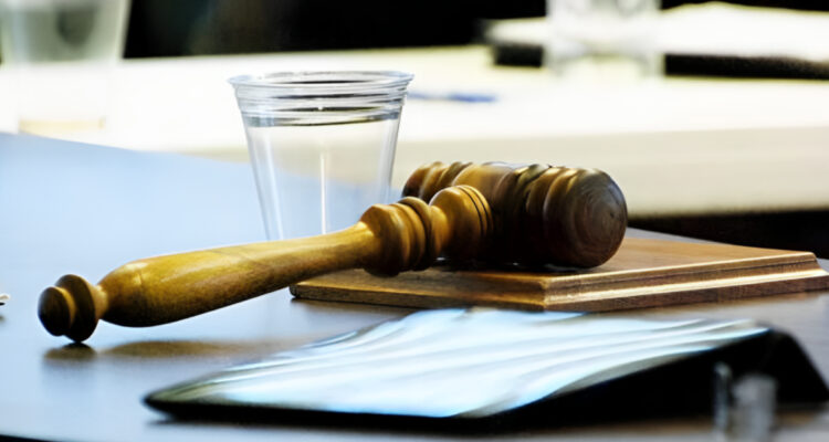 Fisco deberá pagar $50 millones a estudiante torturado en 1973 en la región Metropolitana