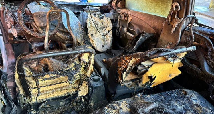 Balean y queman auto de hermana del jefe de Seguridad Pública del Bío Bío: ataque no fue denunciado