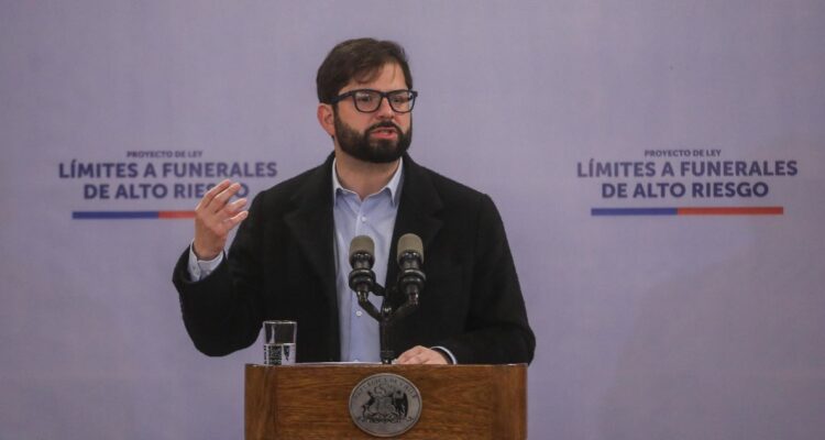 Boric presenta proyecto que regula funerales de alto riesgo: “No vamos a naturalizar la cultura narco”