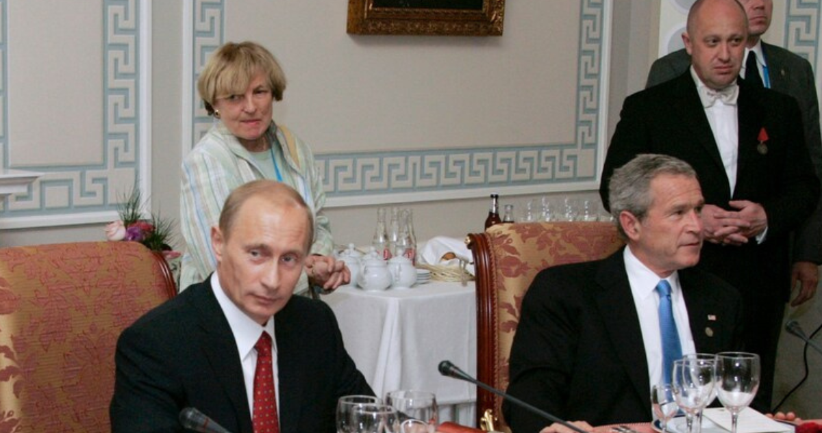  Imagen de Bush con Putin y Prigozhin en 2006