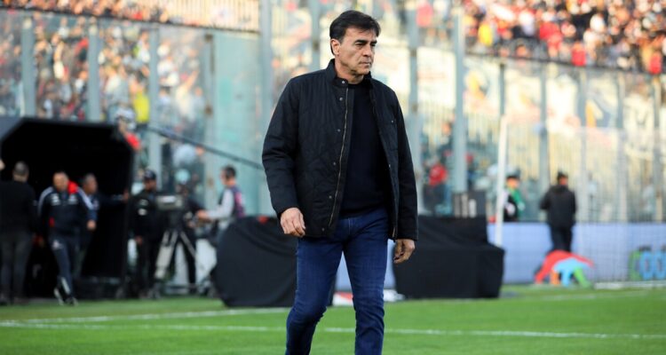 Gustavo Quinteros se mostró feliz por la goleada sobre Cobresal.