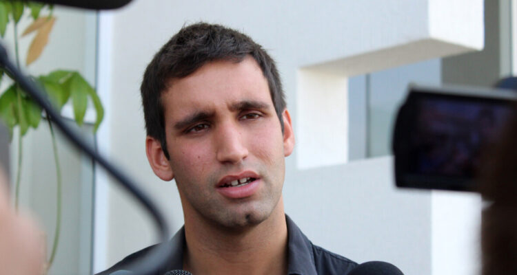 Acusan a hijo de exsenador Rossi de millonaria estafa por proyecto de viviendas en Iquique