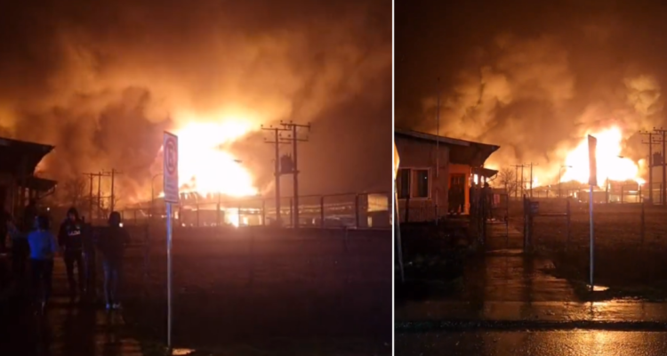 incendio-bodega-pesquera-calbuco-750x400.png