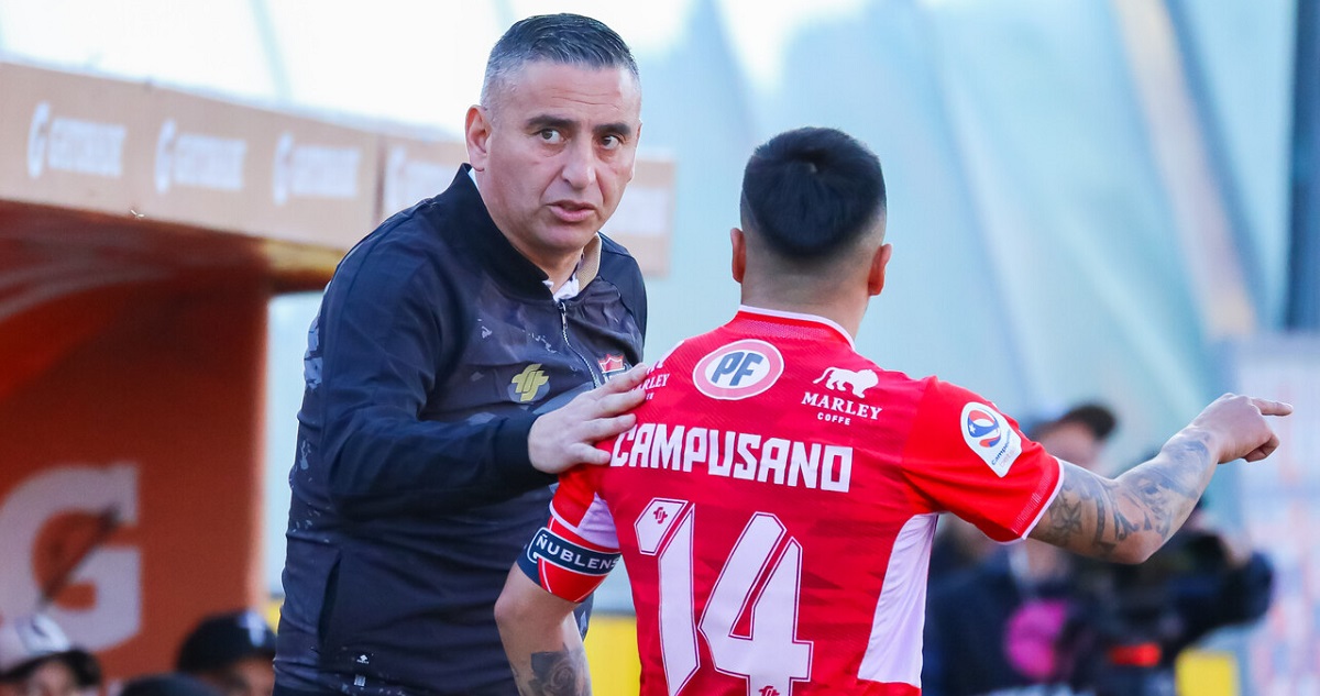 Jaime García dejó de ser el entrenador de Ñublense de Chillán.