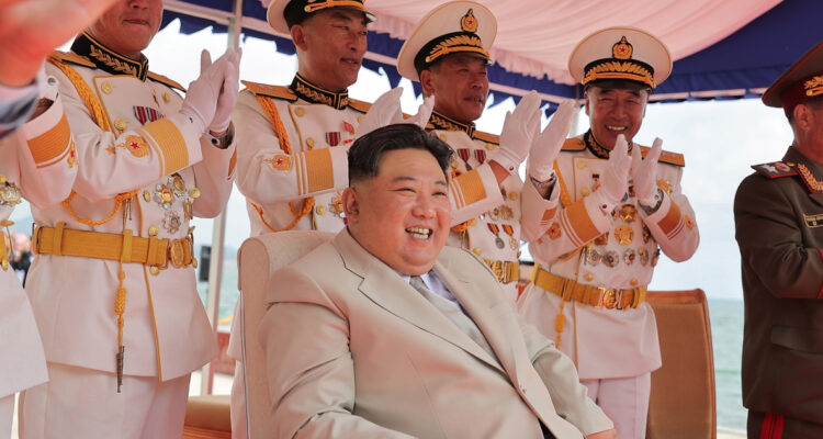 Kim Jong-un viaja en tren a Rusia para reunirse con Vladimir Putin