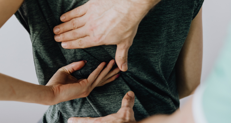 kinesiólogo acusado de abuso