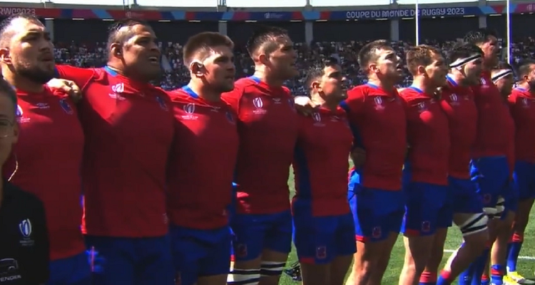 Los Cóndores impactaron con su entonación del himno chileno en Francia 2023.