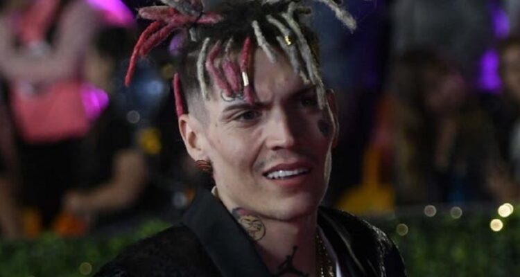 Marcianeke y problemas tras procedimiento