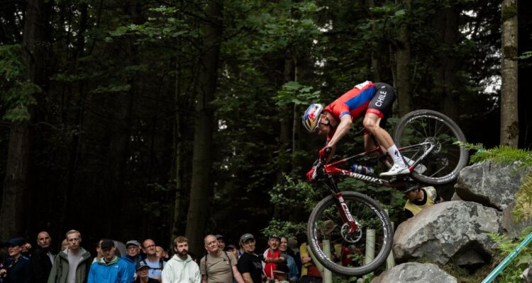 Martín Vidaurre expectante de cara a penúltima fecha UCI