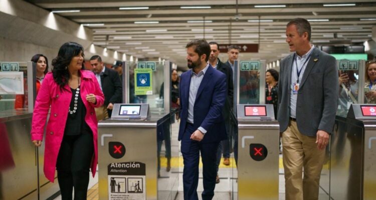 Inauguran extensión de la Línea 3 del Metro hasta Quilicura