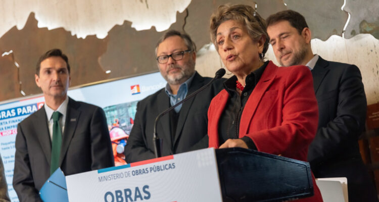 Gobierno y BancoEstado anuncian nueva e “inédita” línea de financiamiento para contratistas del MOP