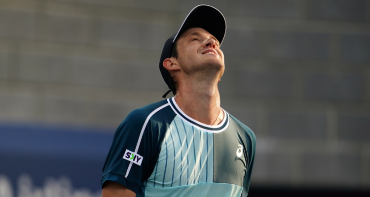 Nicolás Jarry aterriza en Chile tras la dura eliminación en el US Open.