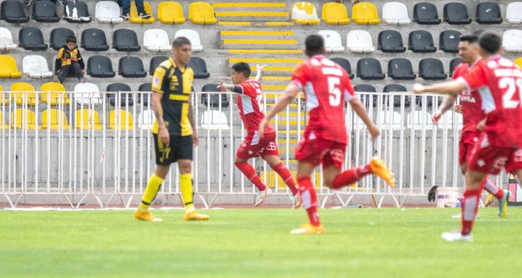 Ñublense sorprendió a Coquimbo Unido y se ilusiona con la Sudamericana