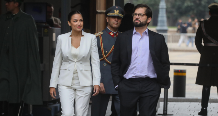 ocasio cortez y el presidente boric