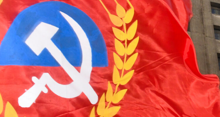 Partidos del oficialismo se muestran optimistas ante futuros liderazgos en el Partido Comunista