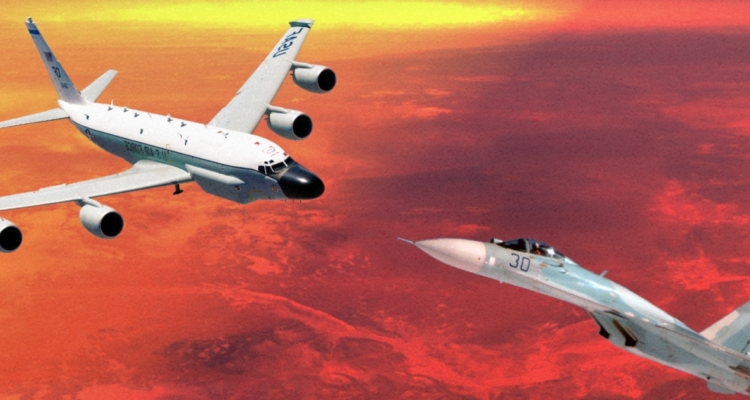 Piloto ruso intentó derribar un avión de la Fuerza Aérea británica en 2022: Kremlin intentó encubrirlo