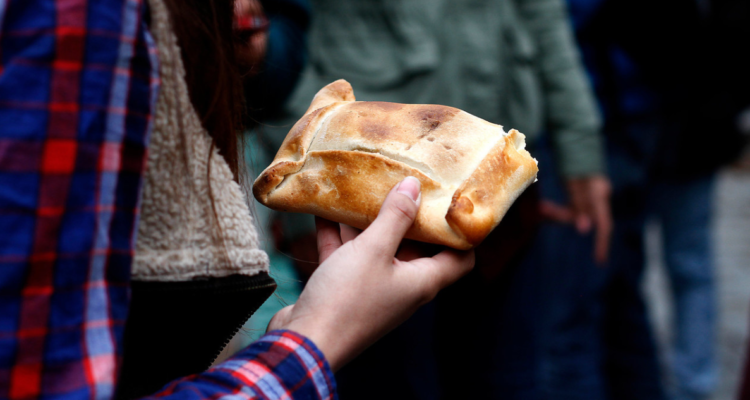 Que no se te pase la mano este 18: recomendaciones para evitar problemas gastrointestinales