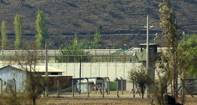 Revelan que el Gobierno no cerraría Punta Peuco por sobrepoblación de cárceles en Chile