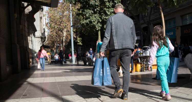 ¿Qué está abierto hoy 18 de septiembre? Los servicios y comercios que pueden atender durante los feriados irrenunciables de Fiestas Patrias