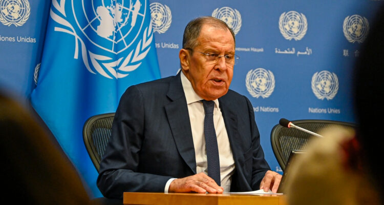 Rusia asegura estar lista para negociar pero no aceptará un alto el fuego con Ucrania