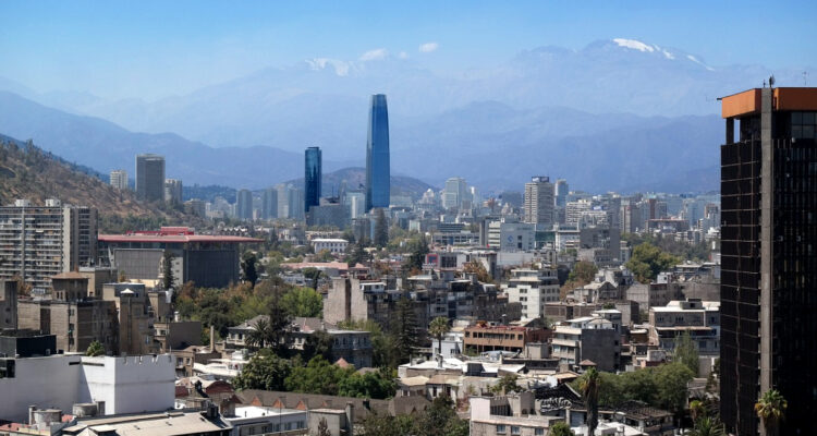 La OCDE destaca que Chile es el país miembro en el que impuesto a sociedades más contribuye al Fisco