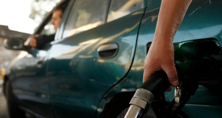 Loa costos asociados al transporte aumentaron levemente en agosto