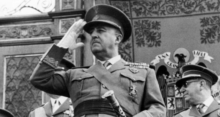 Por primera vez una víctima de torturas de la dictadura franquista declara en España tras casi 50 años