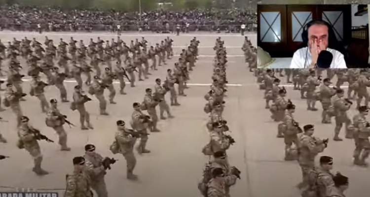 Youtuber español se emociona al ver Parada Militar chilena.