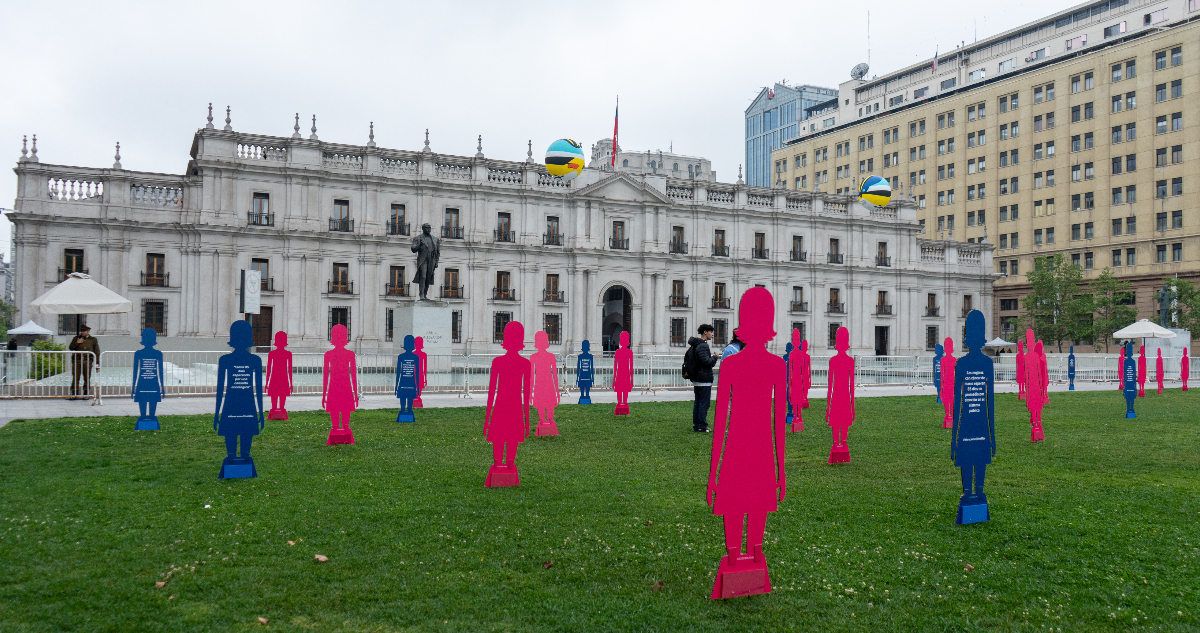 Activación en La Moneda: La Voz de Los Pacientes busca concientizar sobre brecha en cáncer de mama
